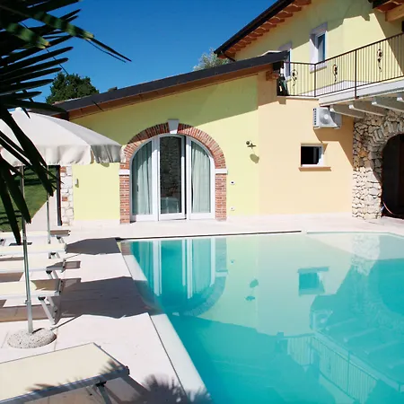 Bed & Breakfast Al Cristo SantʼAmbrogio di Valpolicella